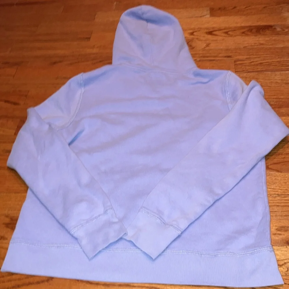 Abercrombie & Fitch Large periwinkle blue hoodie with kangaroo picket in front